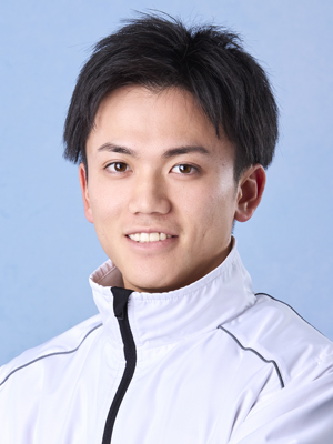 中 山  翔 太